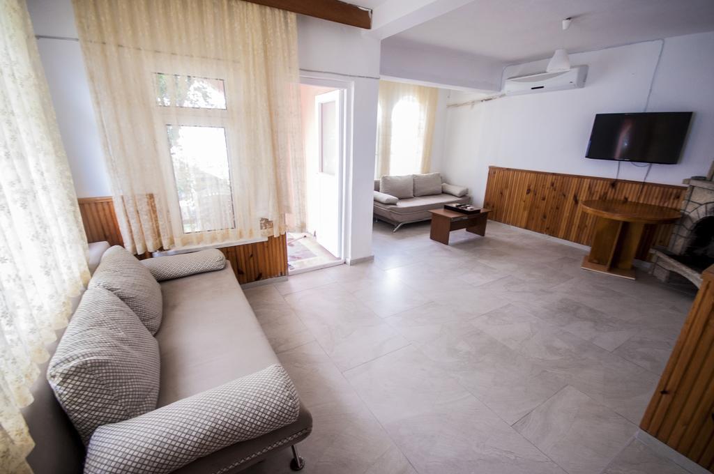 Inci Apart & Hotel Енез Екстериор снимка