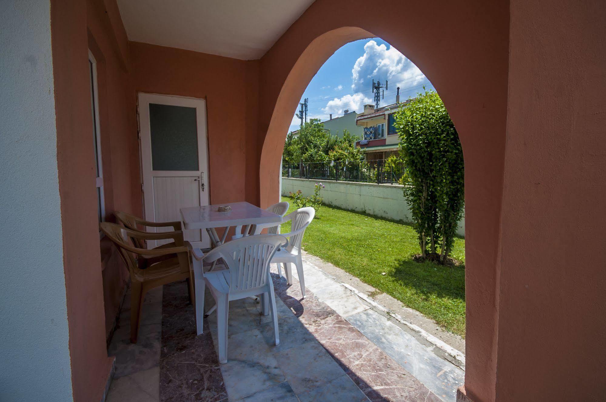 Inci Apart & Hotel Енез Екстериор снимка