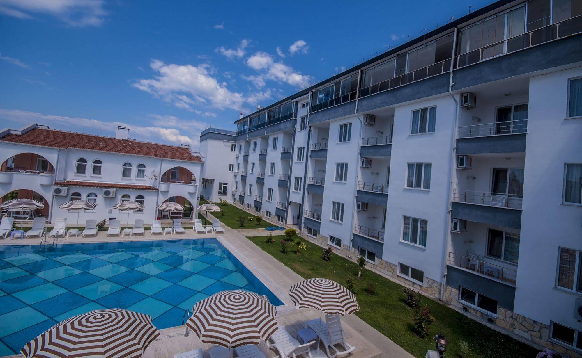 Inci Apart & Hotel Енез Екстериор снимка