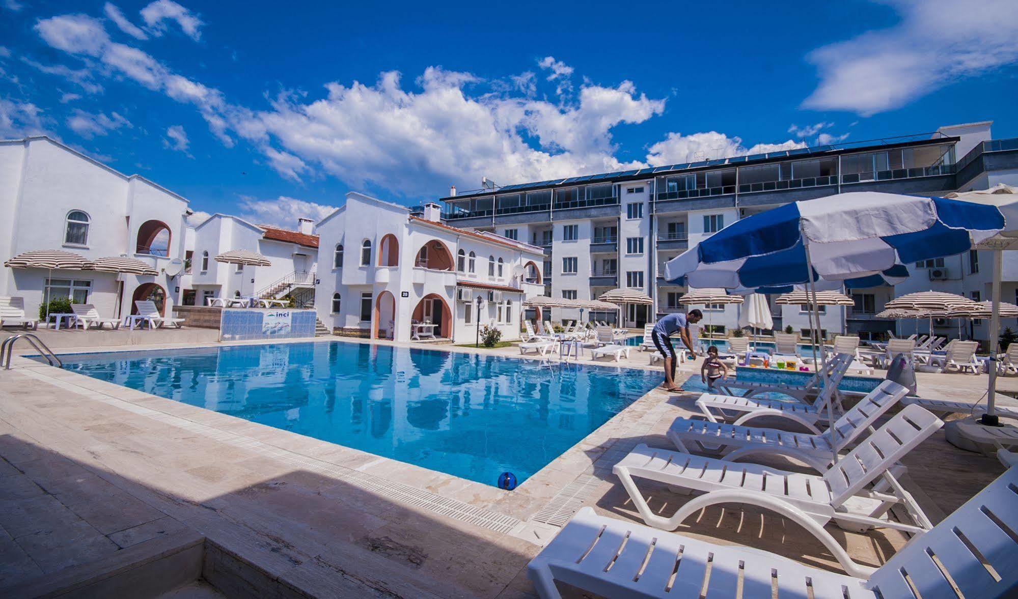 Inci Apart & Hotel Енез Екстериор снимка